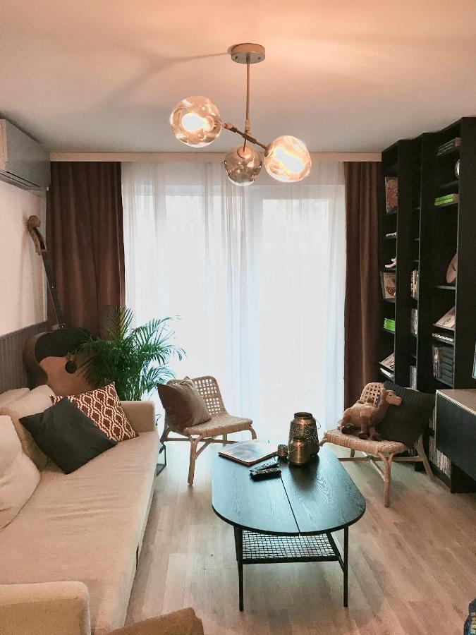 Central Point By Zoom Apartments Братислава Екстериор снимка